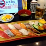 独楽寿司 - 料理写真:まんぷくにぎり