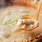 Butanomammadainingu - とんこつ炊き餃子（白）