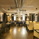 焼肉ため吾朗 - スタイリッシュな店内。特別な時間を楽しめます