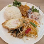 マンゴツリーカフェ - ストリートフードプレート 4種