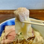 千茶屋 - 肉ワンタン