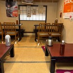 五月 - 店内（座席より右まわり）➡