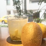 茅場町食堂 History by moto since 2010 - 自家製レモン＆キウイサワー