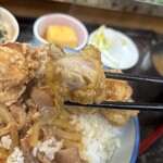 五月 - からあげ！★満腹丼（小・500円税込）★