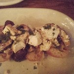 SMOKEHOUSE - smoked cheese and portabella mushroom