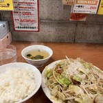 肉野菜炒め ベジ郎 - 