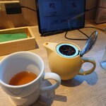 和ごはんとカフェ チャワン - 茶葉が　入ってました　　コンセントあります