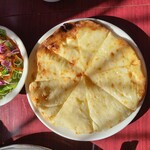FAMILY GARDEN - チーズナン