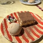 ポルタ・モンターレ - 