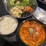 赤坂韓国料理・焼肉 兄夫食堂 - 