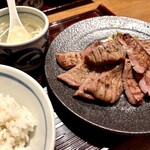 牛たんと和牛焼き 青葉 横浜髙島屋店 - 