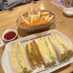 コメダ珈琲店 久居店 - 