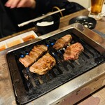  高知から来た焼肉屋 - 焼き焼き‼️