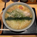 らーめん め組 - 味噌わんたん