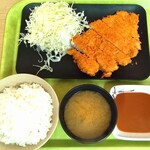 とんかつ大将 筑紫通り店 - とんかつ定食（並）＠８００円（税込）