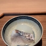 日本料理FUJI - 水と塩だけサワラと大根