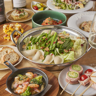 博多もつ鍋はもつの甘みと旨みが凝縮された極上の博多もつ鍋！