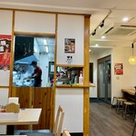 バインミー☆サンドイッチ - 店内