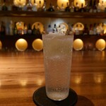 ラグナ ザ バー - ジントニック(No3 LONDON DRY GIN)_3杯目