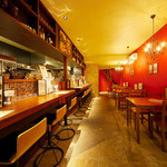 Spain Bar Astoria - おしゃれな雰囲気なのに気負わずとっても落ち着けます