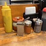 炭焼豚丼 豚野郎 - 