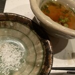 福よせ - 天ぷらの塩と天つゆ