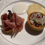 THE RITZ CARLTON Club Lounge - 