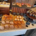 THE RITZ CARLTON Club Lounge - 