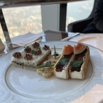 THE RITZ CARLTON Club Lounge - 
