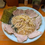 ラーメンショップ椿 - ねぎチャーシューめん