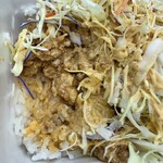 SK GARAGE - タコミート、チーズ＆ナッツソースのミクスチャー