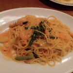 ロマンチック街道 - プリプリ海老のピリ辛風パスタ