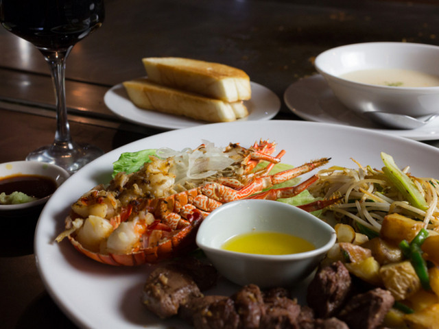 ステーキハウス キャピタル 北谷店 北谷町 鉄板焼き 食べログ