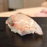 鮨 陸 - 『縞鯵』