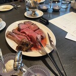 ロウリーズ・ザ・プライムリブ - 