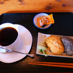 てのひら - コーヒーとサービス（おはぎ）