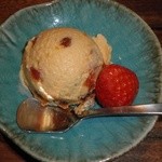 和菜や goen - 干し柿のアイスクリーム
