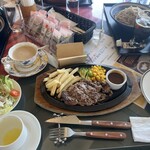 富貴ゴルフ倶楽部　レストラン - 