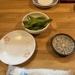 ひとし - 突き出し