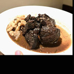 da Uma - 牛ほほ肉の赤ワイン仕立て〜ペポーゾ〜レンズ豆　byまみこまみこ