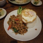 タイ料理 ミャオミャオ - 