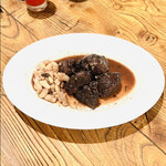 da Uma - 牛ほほ肉の赤ワイン仕立て〜ペポーゾ〜レンズ豆添　byまみこまみこ