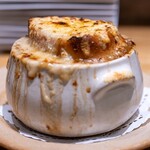 わいん食堂 Chez とし - 2026.1 オニオングラタンスープ（1,800円）