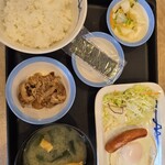 松屋/松のや - ソーセージエッグ定食