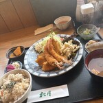 松月 - ミックスフライ定食　舞茸ご飯に変更