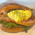 シナボン／シアトルズベストコーヒー 六本木店 - 