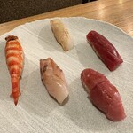 にぎりの一歩 - 