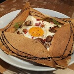 ペリカンコーヒー - きのことホワイトソースのガレット