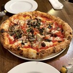 ラ・ピッコラ・ターヴォラ - 