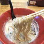 おいらのらーめん ピノキオ - 麺リフト